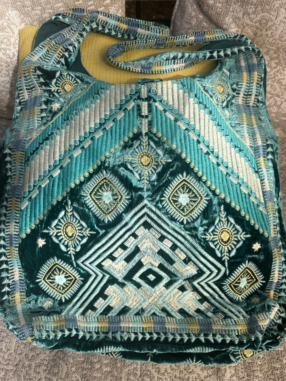 🦚Gorgeous Johnny Was Teal and Gold Embroidered Velvet Shoulder Bag